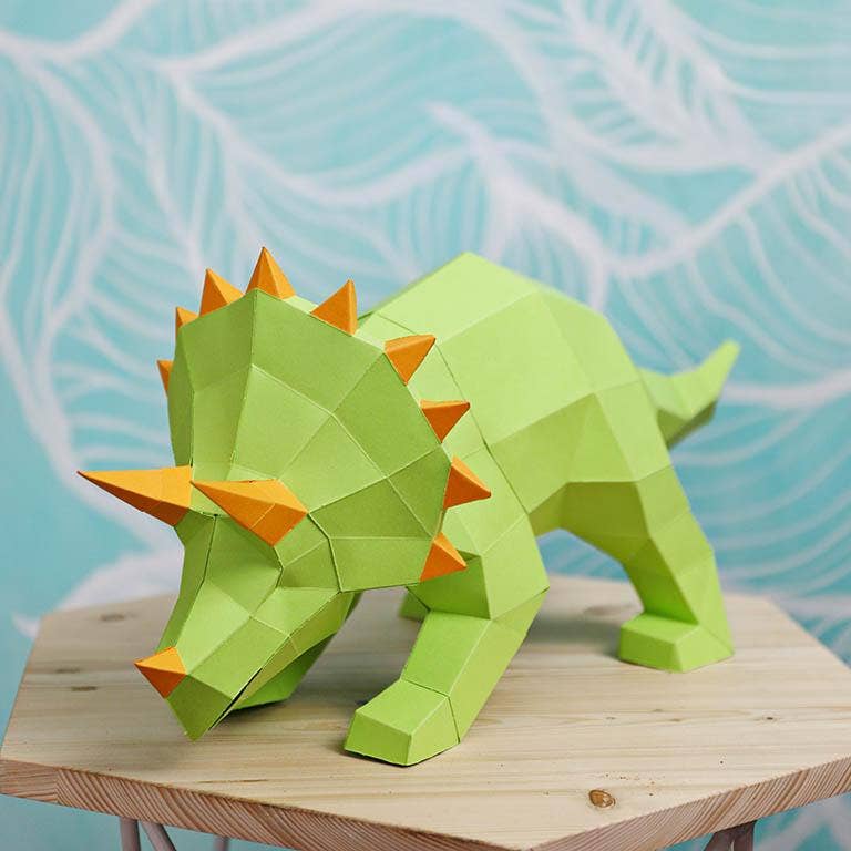 3D Papercraft Lamp Kit - Triceratops
