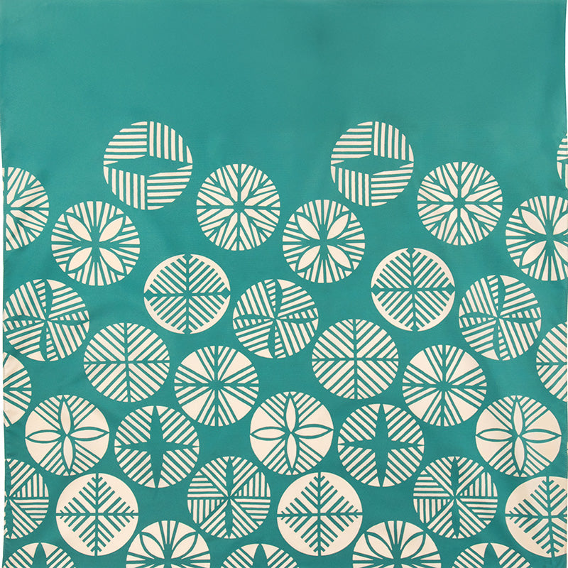 Aquadrop Water-repellent Furoshiki (100 cm) - Reversible Isa Monyo Pine