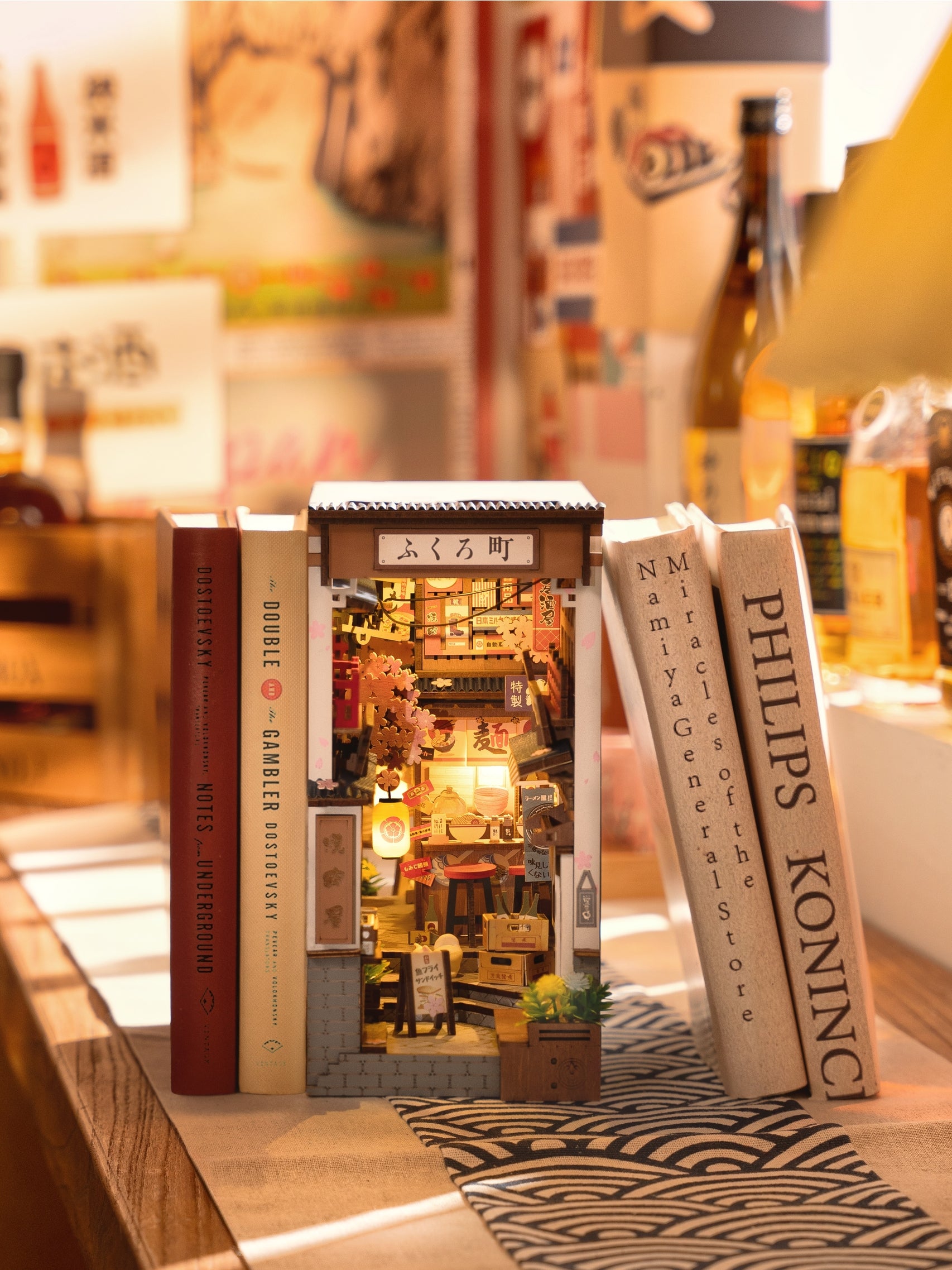 Rolife Sakura Wine Alley Diy Book Nook Kit