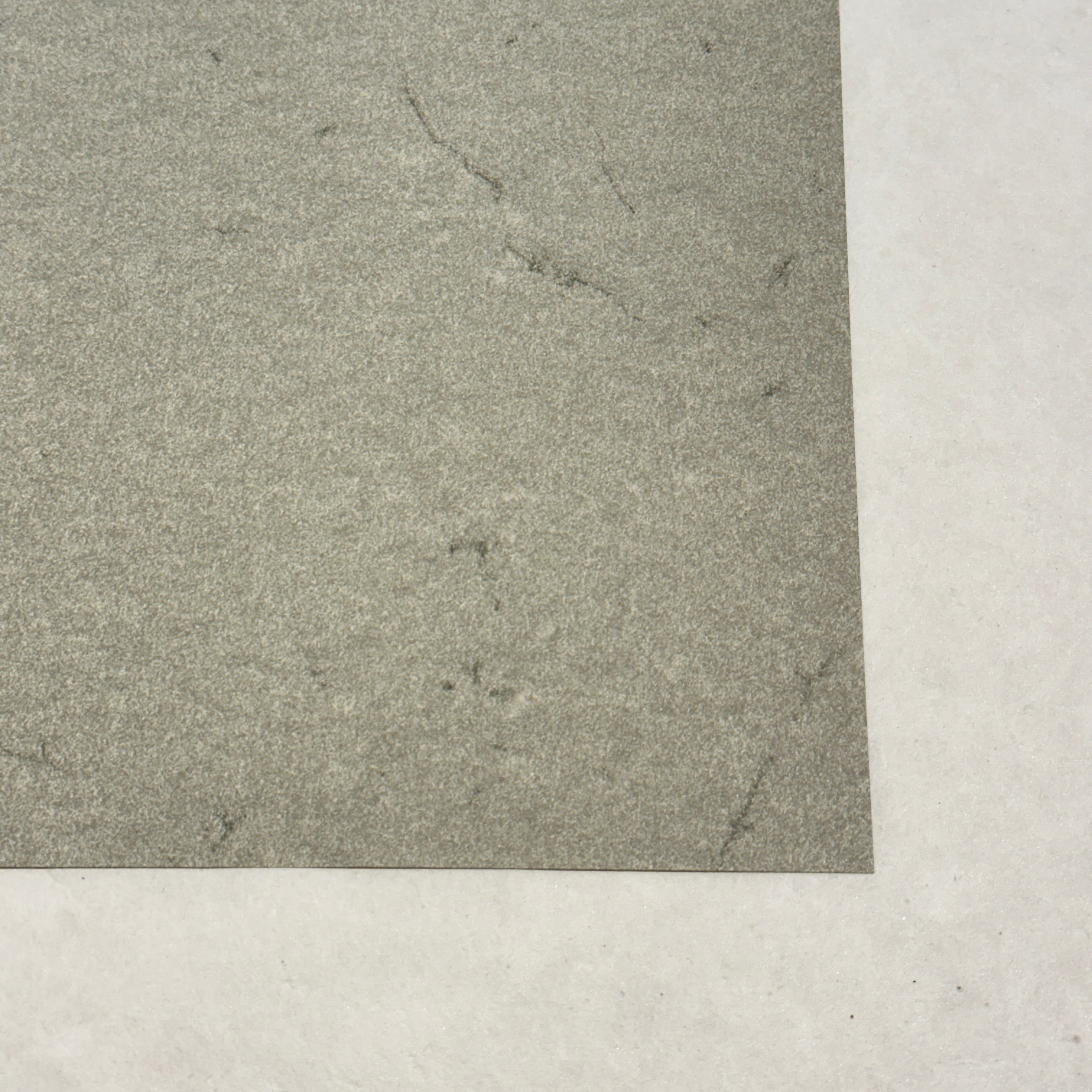Elephant Hide 24"(60 cm) Square Single Sheet